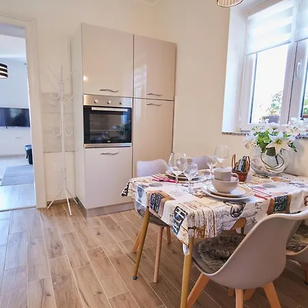 Apartman Manuela *