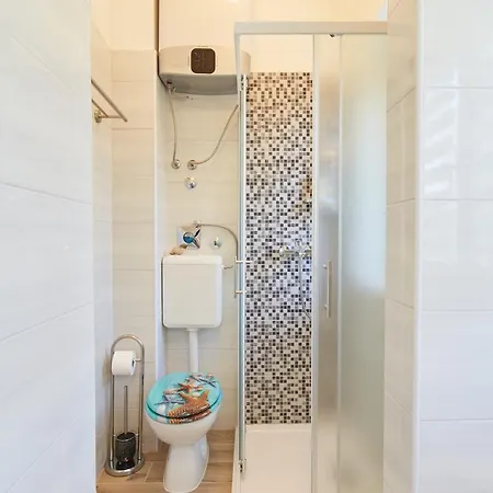 Manuela Apartman