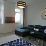 דירה Manuela *