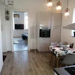 Manuela רייקה