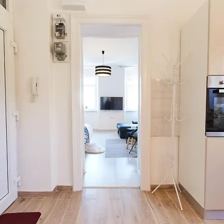 Apartment Manuela *