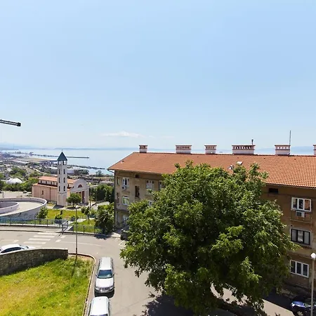Manuela Apartman